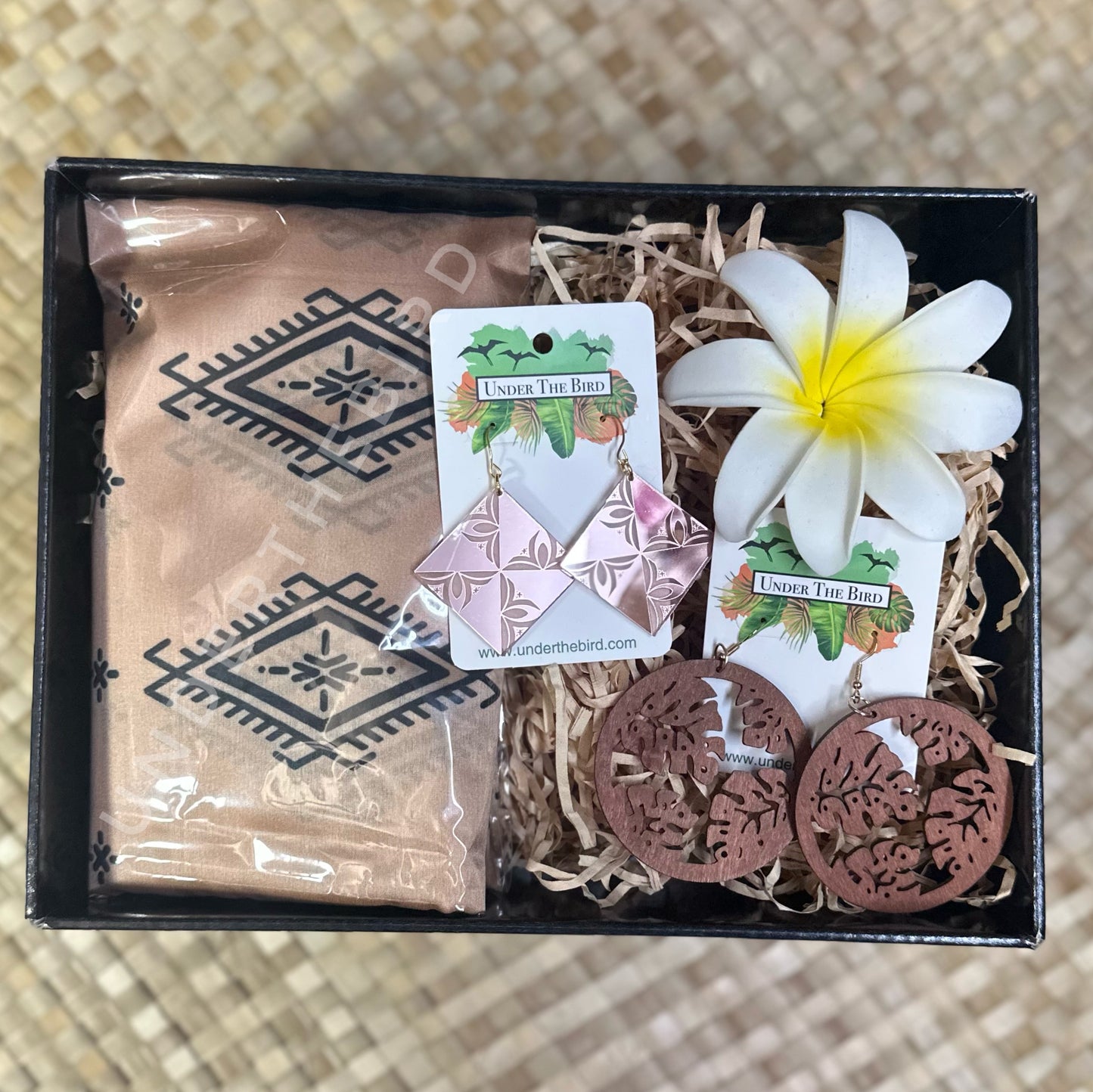 Peresia Gift Set