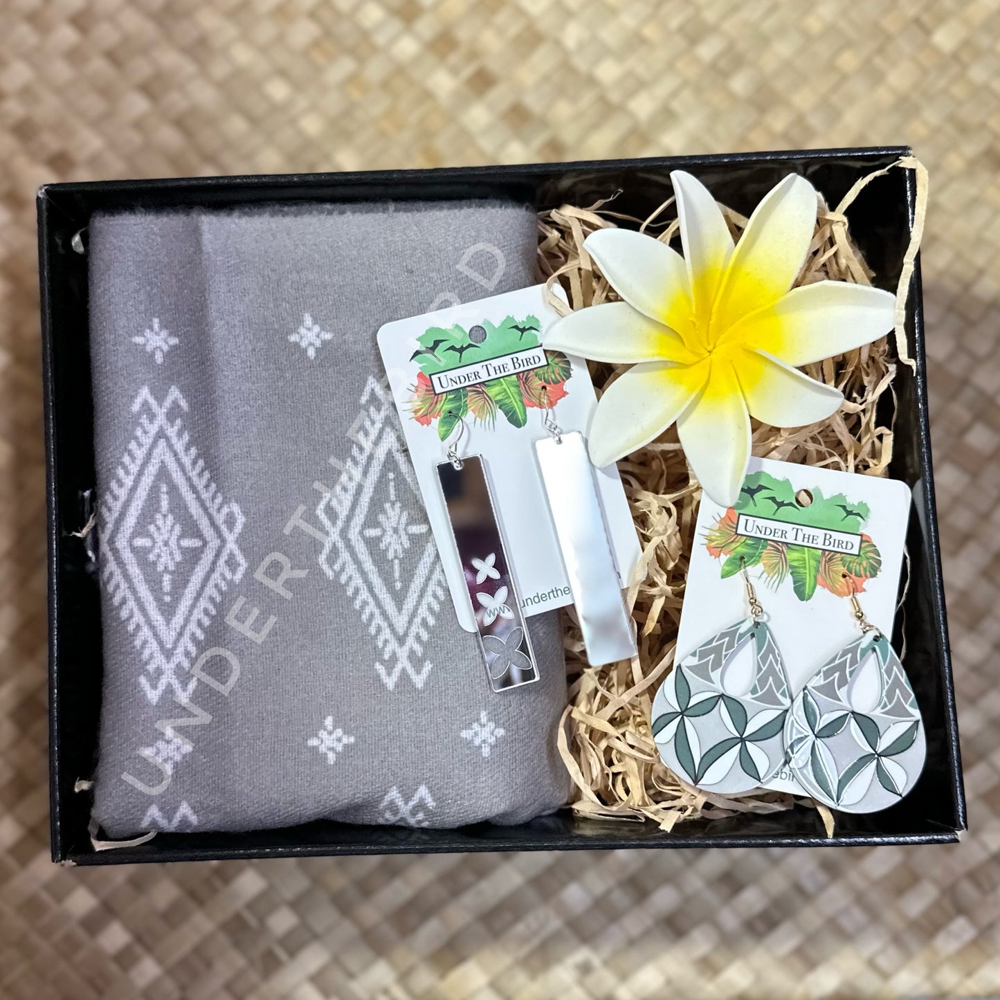 Peresia Gift Set