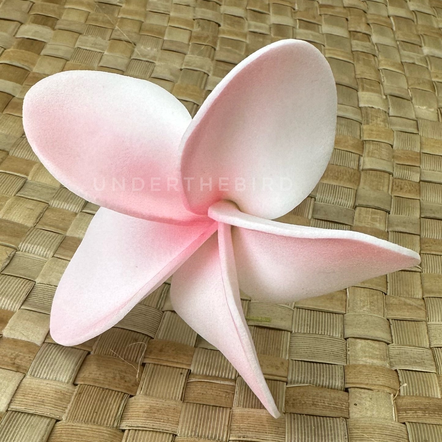 Small Frangipani Flower Sei