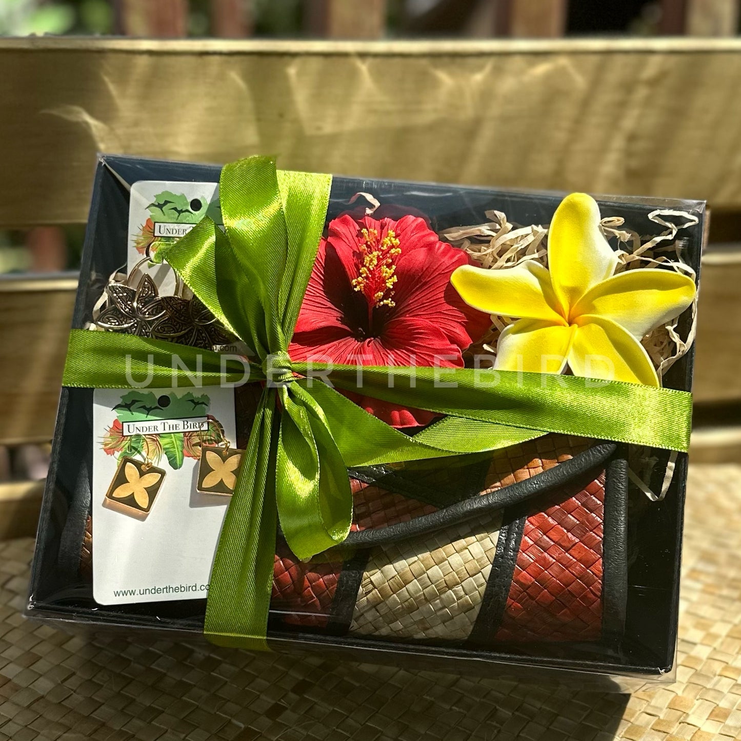 Lesina Gift Set