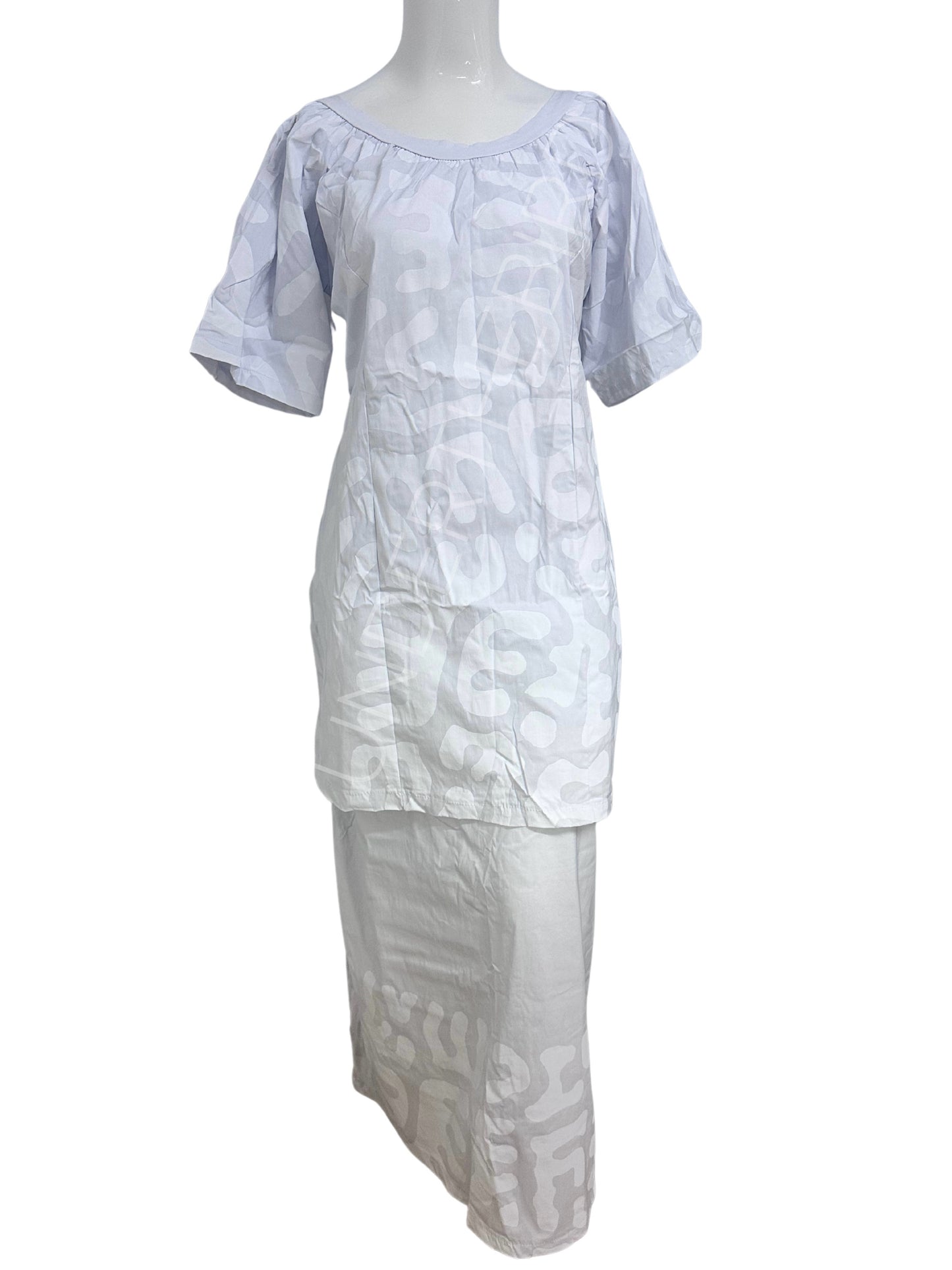 Handprinted Puletasi sz 28