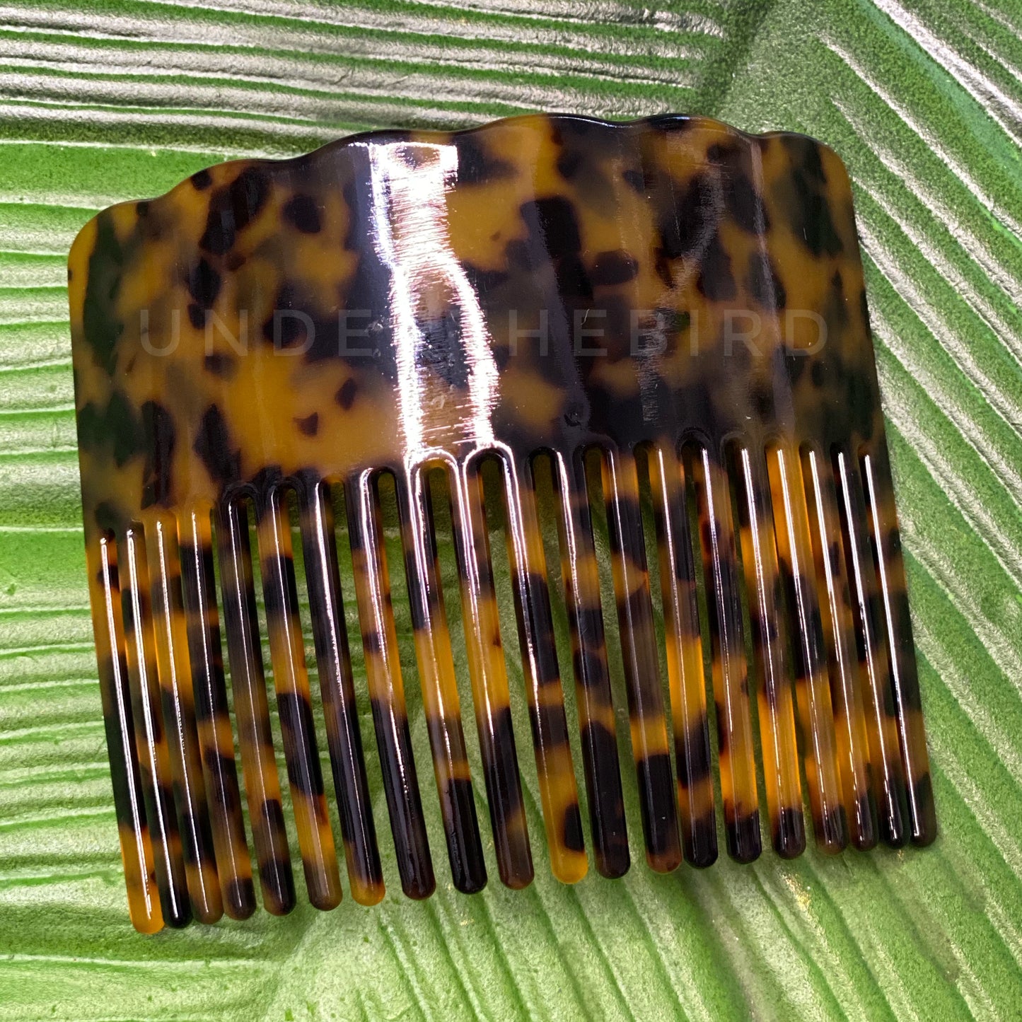 Island Comb - Selu Uga