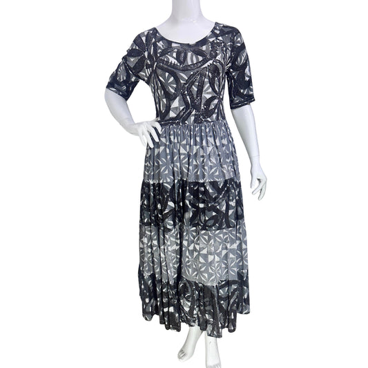 Layered Elei Dress sz 18