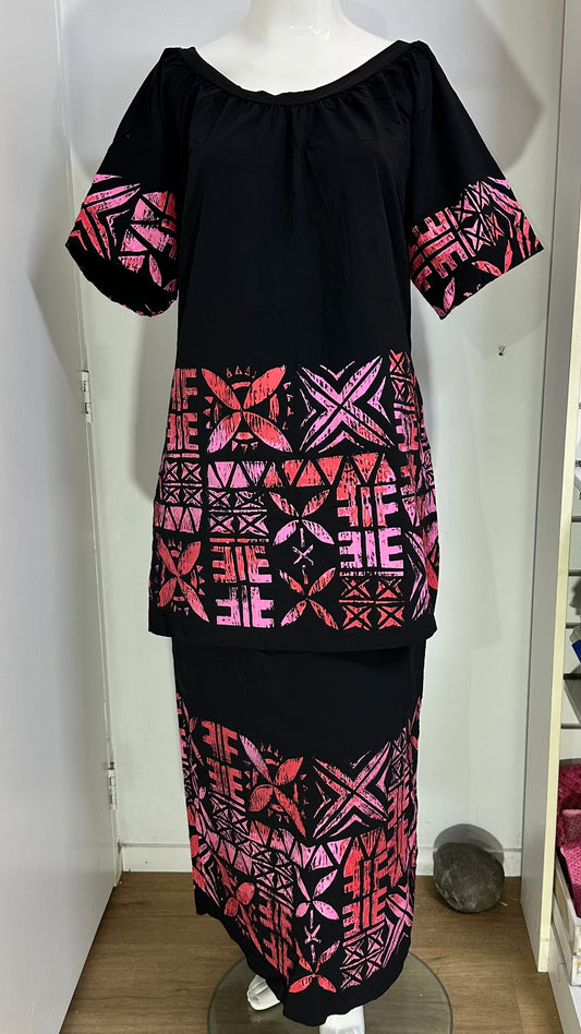 Handprinted Puletasi sz 30