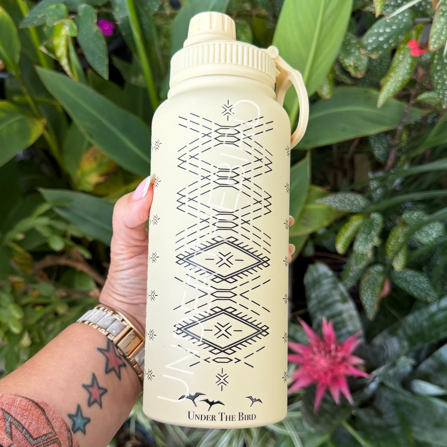 Water Bottle (960ml)
 - Malu Pattern