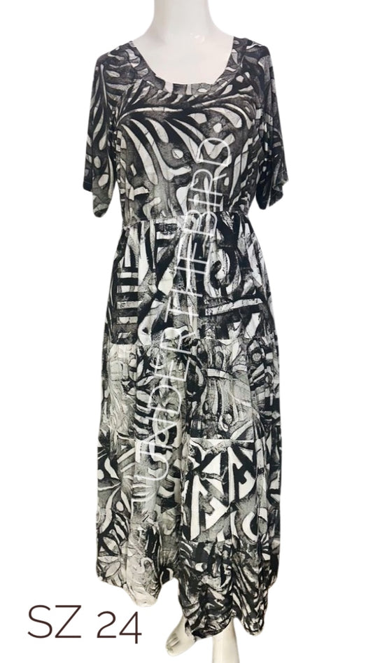 Layered Elei Dress sz 24