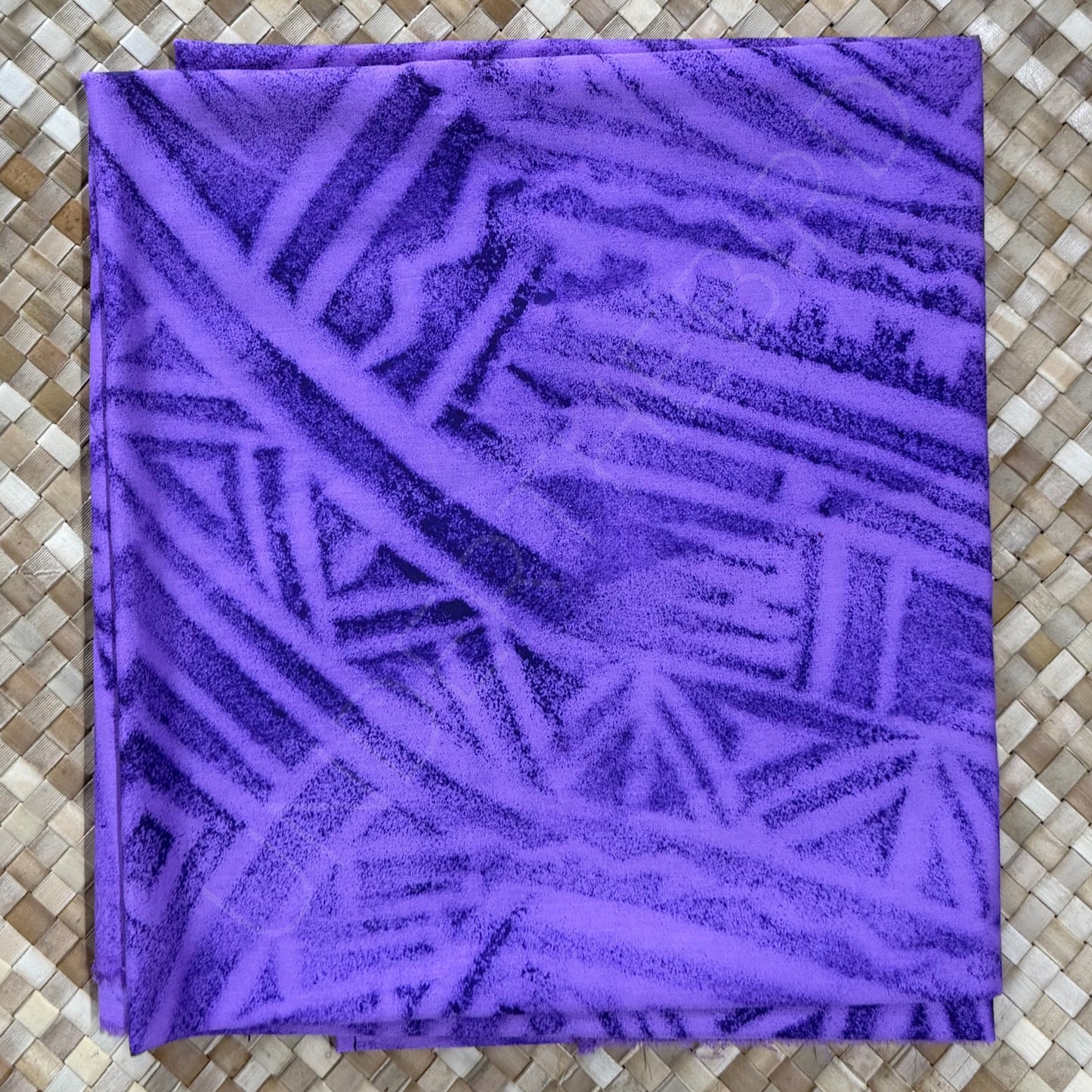 Ie Lavalava - (ie malō) Sarong