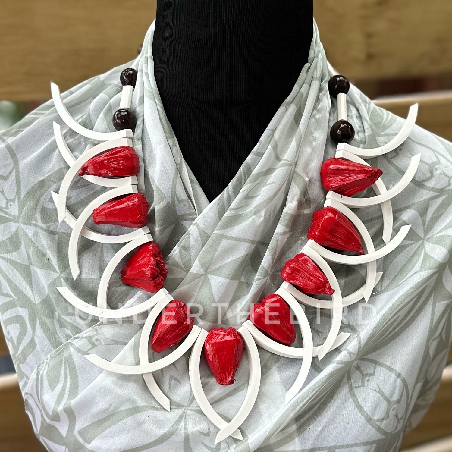 Ladies Necklace Single Ula Fala Under The Bird