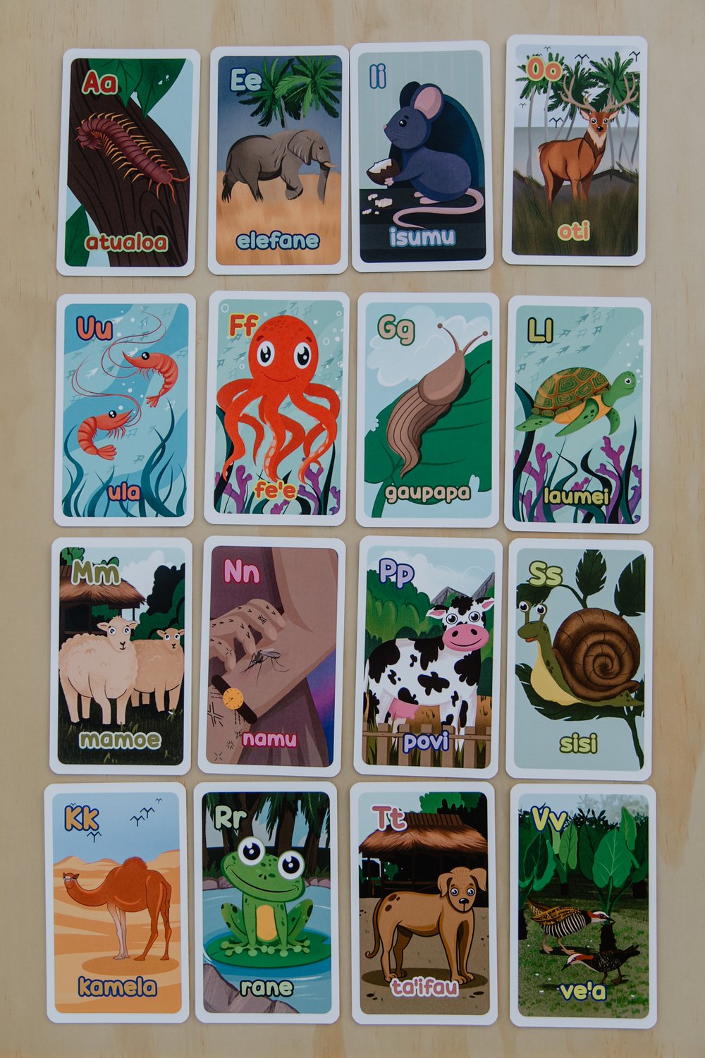 Samoan Language Flash Cards - MANU - ANIMALS